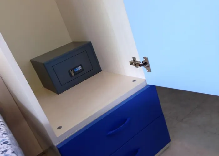 Bright Star Апартаменти Бібіоне